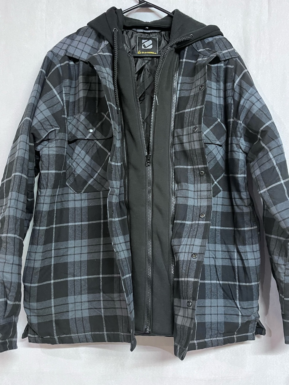 Men's Plaid Lightweight Shirt Jacket with Black Hooded Layer
